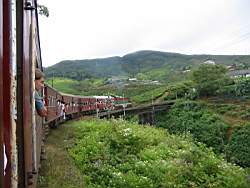 Zugfahrt nach Haputale - Hochland